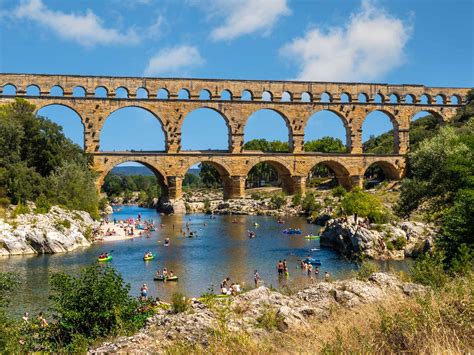 El PONT DU GARD, el acueducto romano más alto del mundo