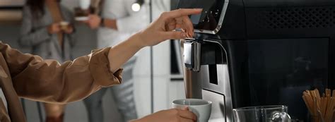 Fresh Milk Beans To Cup Tea Coffee Vending Machine - CAFE COFFEE DAY ...