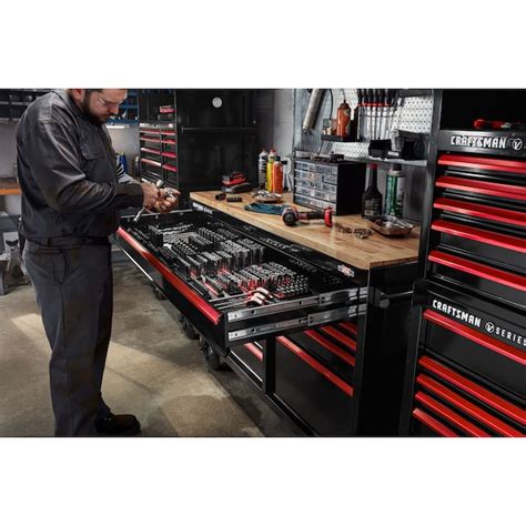 CRAFTSMAN V-Series 63-in W x 40-in H 11-Drawer Steel Rolling Tool ...