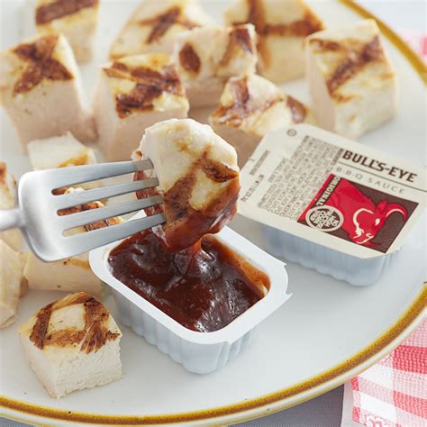 Bull's-Eye Barbecue Sauce in 1 oz. Dipping Cups - 100/Case