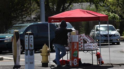 Street vendors selling fruit spark debate in Tri-Cities, WA | Tri-City ...