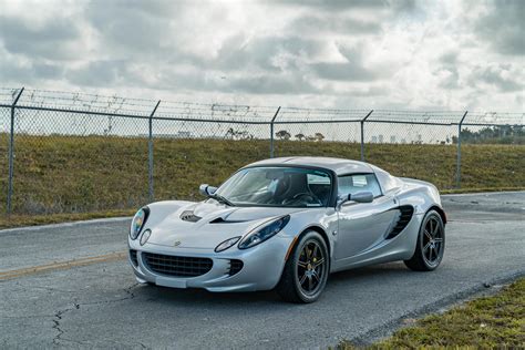 2005 Lotus Elise | Auto Source Group