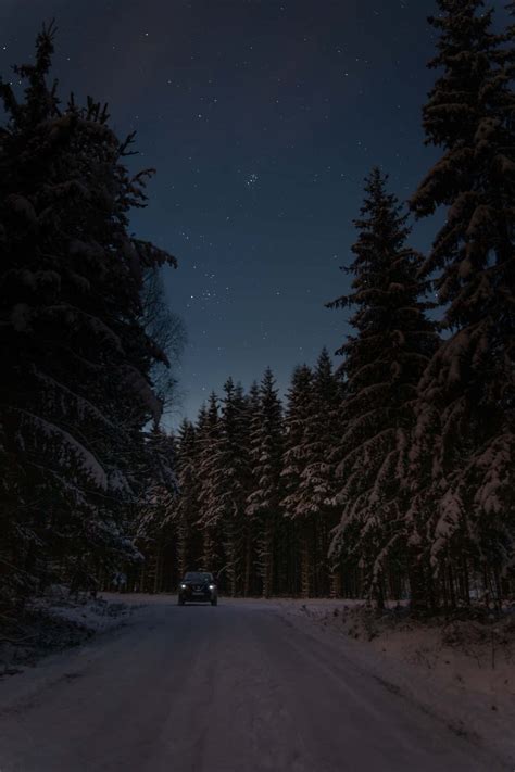 [100+] Winter Night Desktop Wallpapers | Wallpapers.com