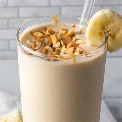 10 Best Protein Shake Recipes (with ONE protein powder) - proteincakery.com