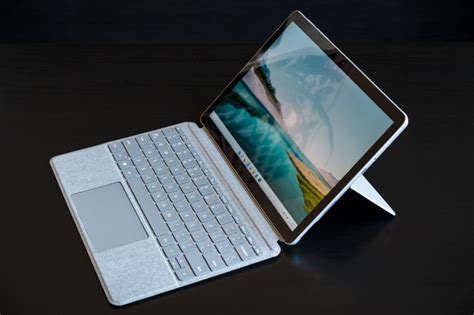 'Microsoft werkt aan Surface Go 4 met Arm-soc en Surface Pro met 11 ...