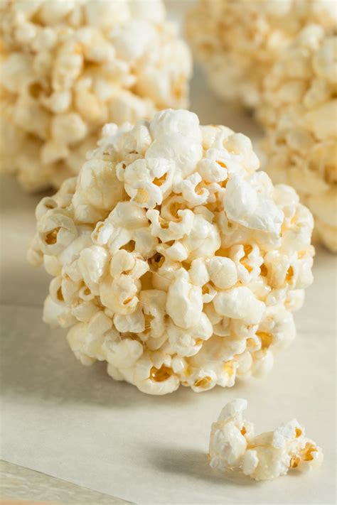 Easy Popcorn Ball Recipe