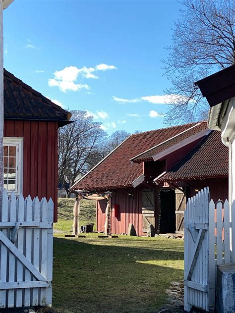 140+ Spanish Pick-Up Lines