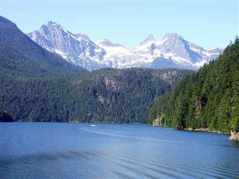 Boating on Ross Lake - North Cascades National Park (U.S. National Park ...