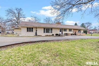 6 Columbine Ln, Springfield, IL 62712 | Homes.com