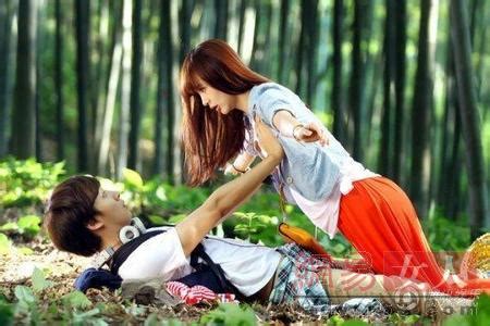 流氓视频脱掉裤子亲嘴流氓视频脱掉裤子亲嘴和屁股2022已更新今日动态