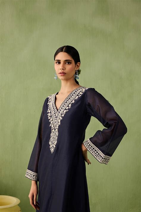 Awakening Asymmetrical Kurta Set – Sureena Chowdhri