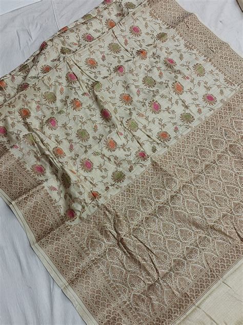 Moonga silk Sarees – Banaras Bunkar