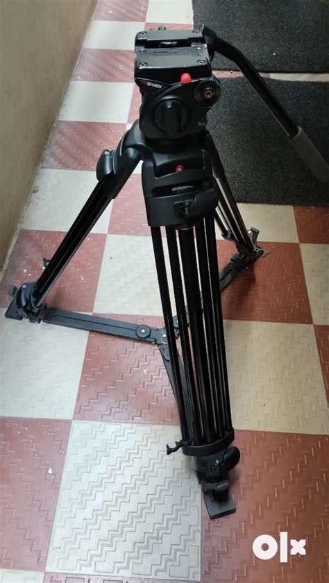 Manfrotto tripod for sale - Cameras & Lenses - 1798534584