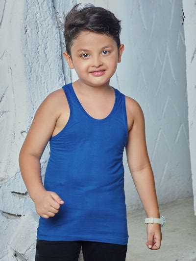 Essa Boys Vest – ESSA GARMENTS