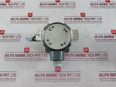 Ibuki Kogyo Surface Mount Whistle Push Button – Aeliya Marine