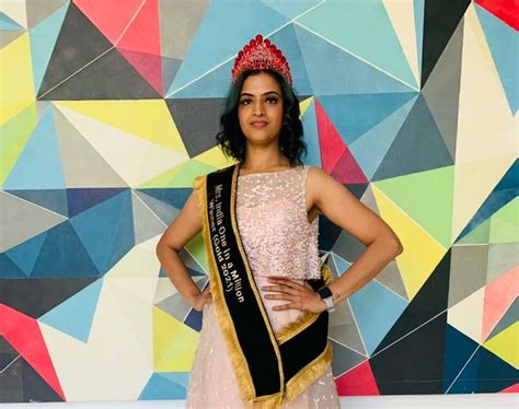 Assam’s noted opthalmologist Divya Singh crowned Mrs India One in a ...