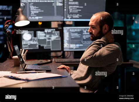 Overworked Engineer 的图像结果