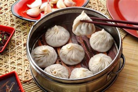 盘点上海11种便宜又好吃的小吃_旅游频道_凤凰网