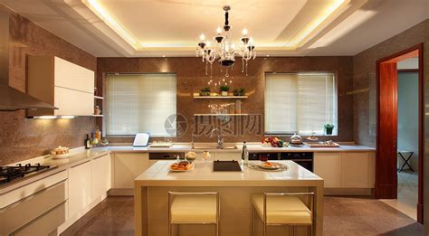 现代厨房橱柜效果图-上海装潢网