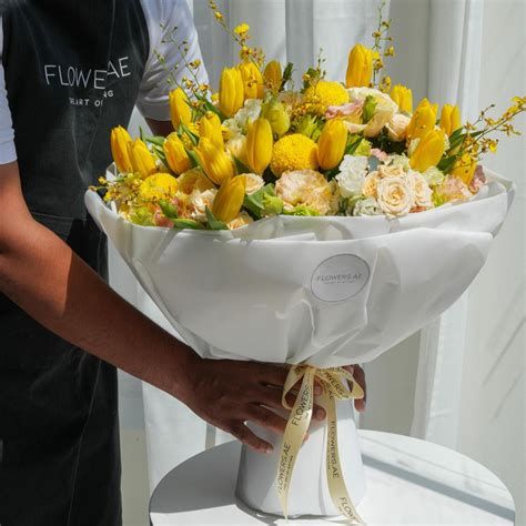 What Do Tulips Represent? Meaning & Symbolism Explained - Flowers.ae