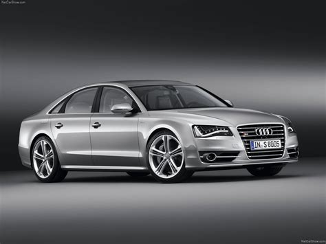 Audi S8 (2013) - pictures, information & specs