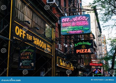Restaurants and Bars on Macdougal Street in Greenwich Village ...