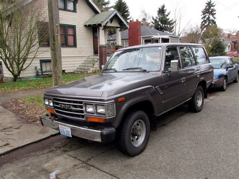 Seattle's Classics: 1980 Toyota Land Cruiser
