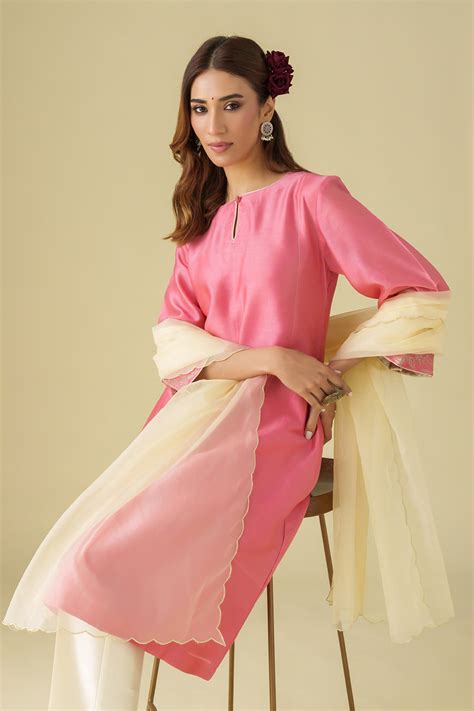 Mushio - Embrodiery Gulzar Kurta Set - Elahe