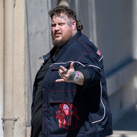 How Much Does Jelly Roll Weigh? - Famous People Today