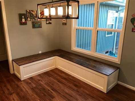 Built-in Corner Bench for Dining Room | L Shaped Kitchen Banquette ...