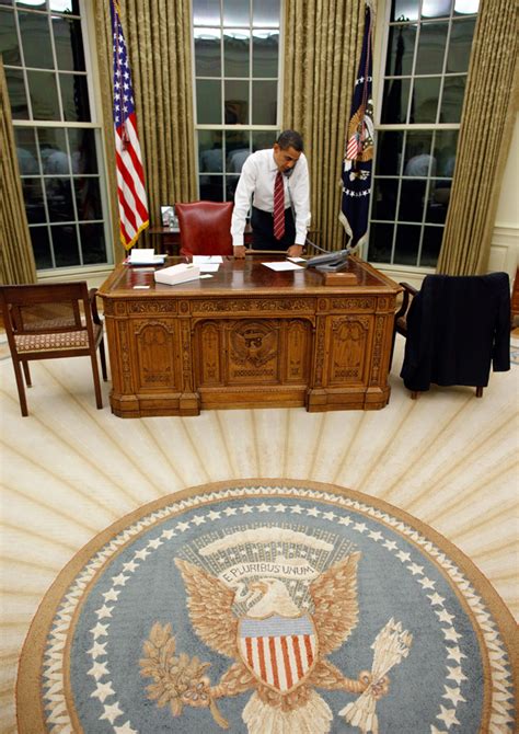President at Desk 的图像结果