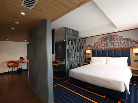 Holiday Inn Express & Suites Jaipur Gopalpura Guest Room & Suite Options