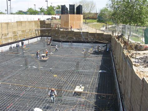 Building Foundation 的图像结果