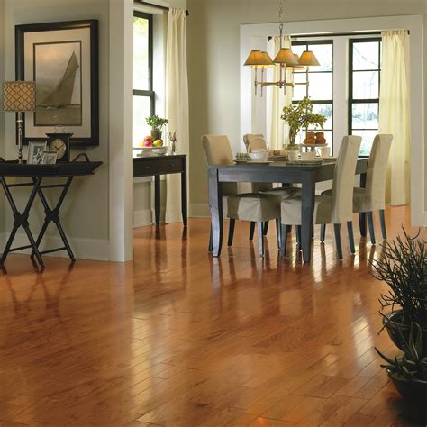 Butterscotch Click 3" Oak Engineered Hardwood Flooring | Bruce