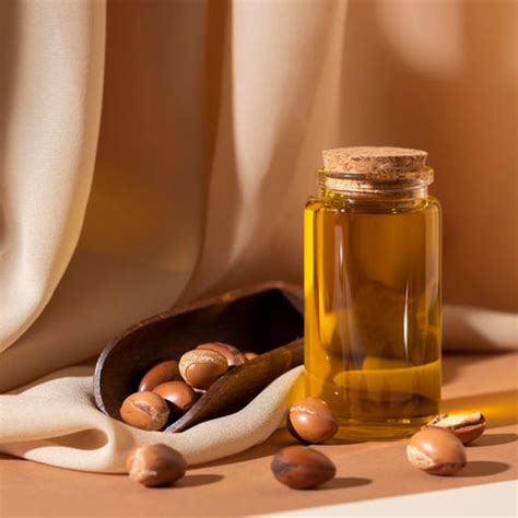 Argan Oil Benefits for Hair Growth | Clinikally
