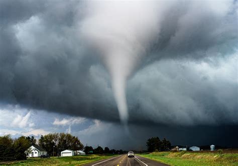 Tornadoes Documentary 的图像结果