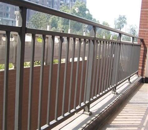 上海阳台护栏、阳台栏杆—铝合金阳台栏杆、不锈钢阳台护栏、铸铁工艺栏杆 设计 生产 施工_B 阳台护栏系列相关信息_上海不锈钢丝网_一比多