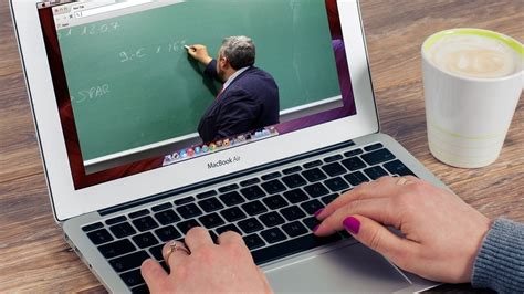 Online education and the democratisation of knowledge can make ...