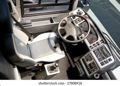 Bus Wheel 的图像结果