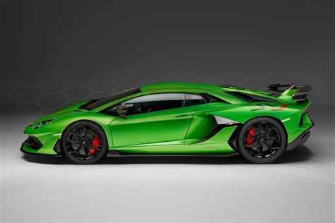 Lamborghini Aventador SVJ Green Supercar 4K Ultra HD Wallpaper