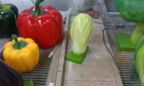 玻璃钢番茄 仿真蔬菜雕塑 公园景观雕塑 - 卓景雕塑公司