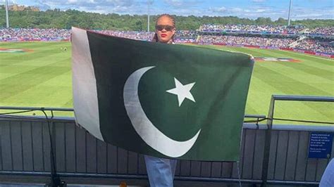 Doctored photo of Rihanna with Pakistani flag goes viral after singer ...