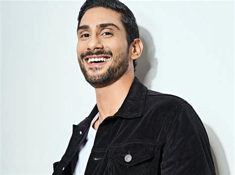 Prateik Babbar spills the beans on his upcoming film Woh Ladki Hai ...