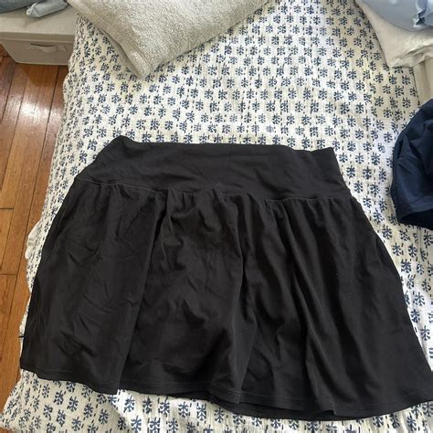 Aerie Black Athletic skirt XL- Never Worn with Tags | Depop