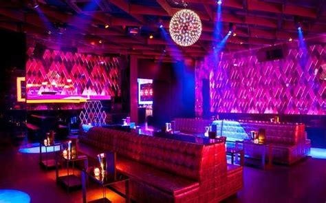 8 Nightclubs That Make Miami Nightlife Hip & Happening
