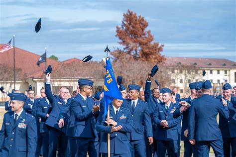 First Officer Training School-Victory graduates take flight > Hill Air ...