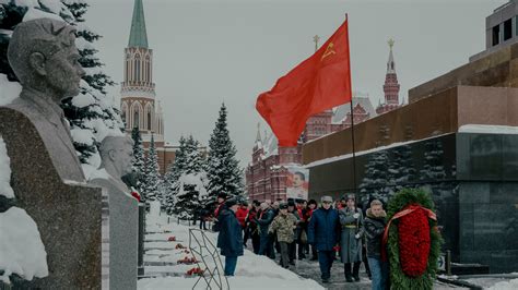 What Was One Reason The Us Distrusted The Soviet Union | The Tube