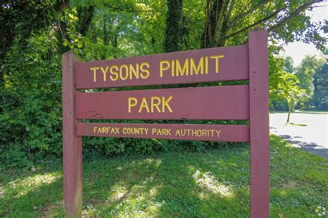 About Pimmit Hills | Schools, Demographics, Things to Do - Homes.com