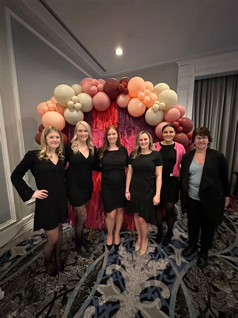 Jenna Shaw on LinkedIn: Surrounded by the radiant energy of the EmpowHer Gala, I found myself in…