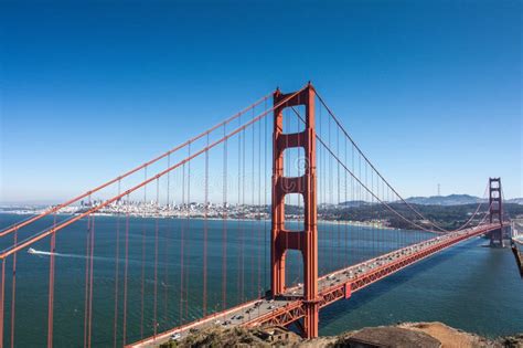 【携程攻略】旧金山金门大桥景点,金门大桥是来旧金山必去之地，特别是骑自行车跨越大桥去探索新的空间…